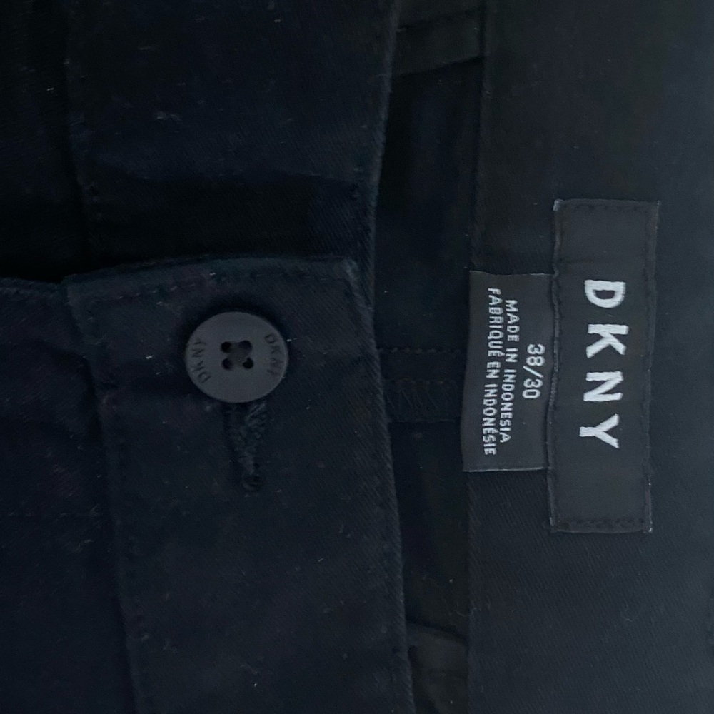 DKNY chino brand new excellent condition